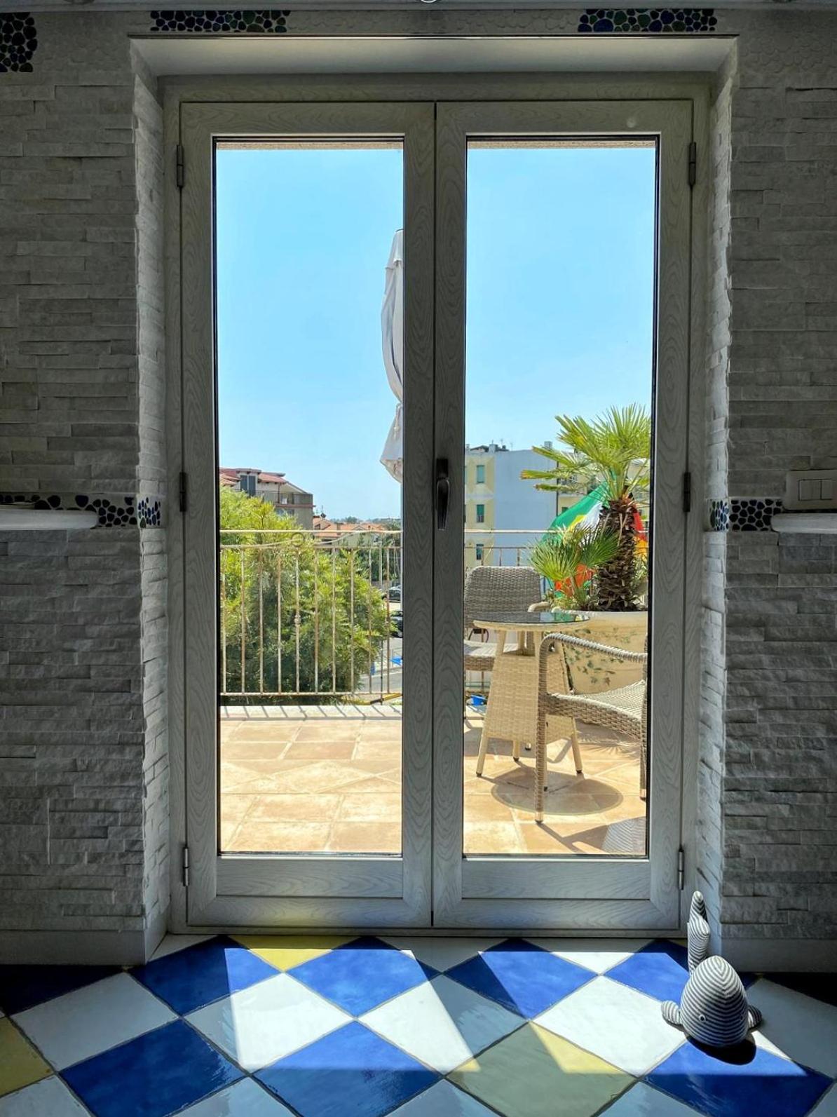 Marina di Davoli Cassiodoro Suite B&B מראה חיצוני תמונה